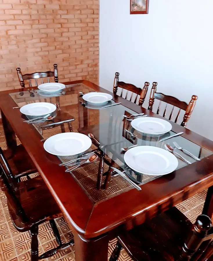 Casa Aconchegante Para Grupos E Familias Campos do Jordao Brazil