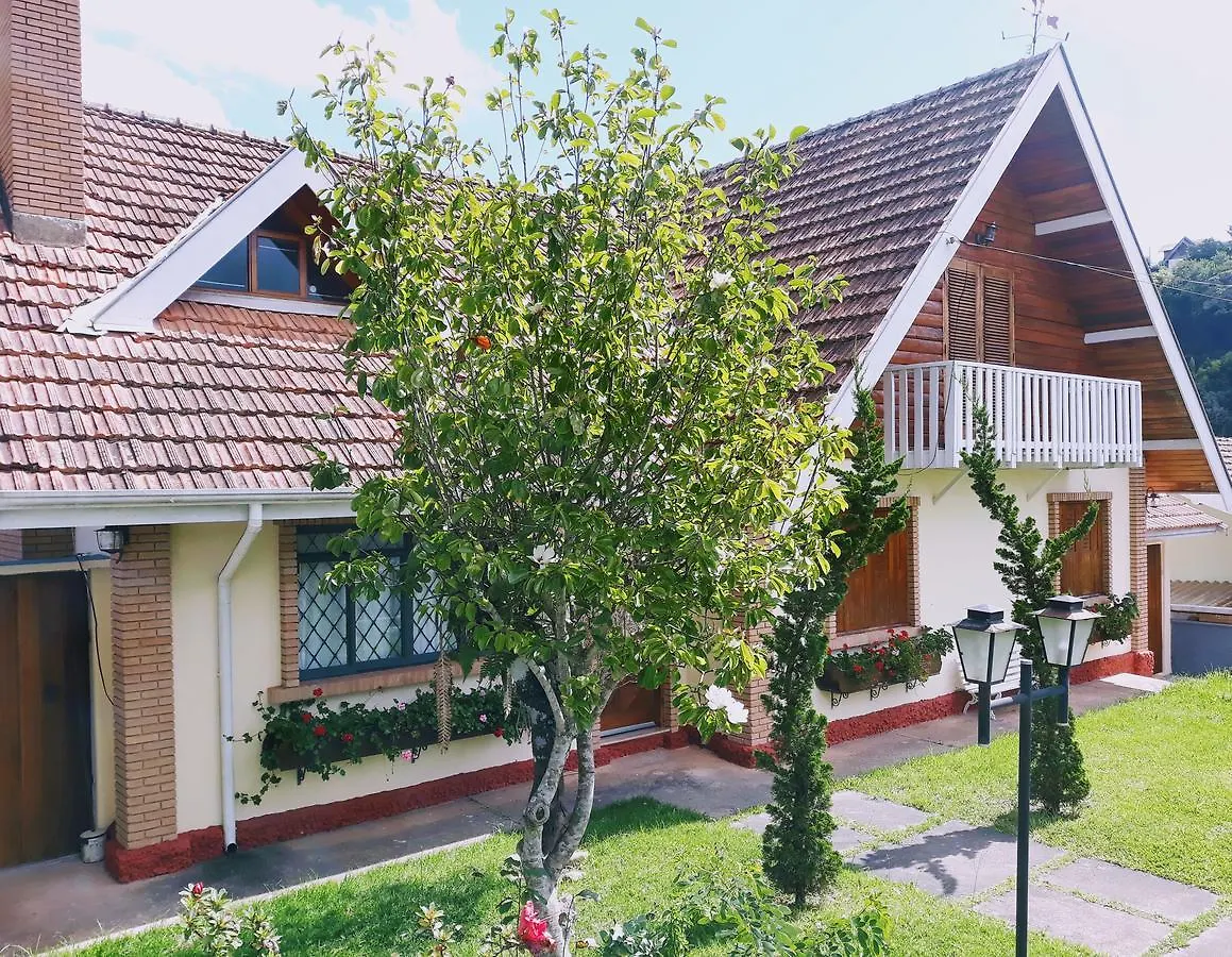 Casa Aconchegante Para Grupos E Familias Campos do Jordao 0*,  Brazil